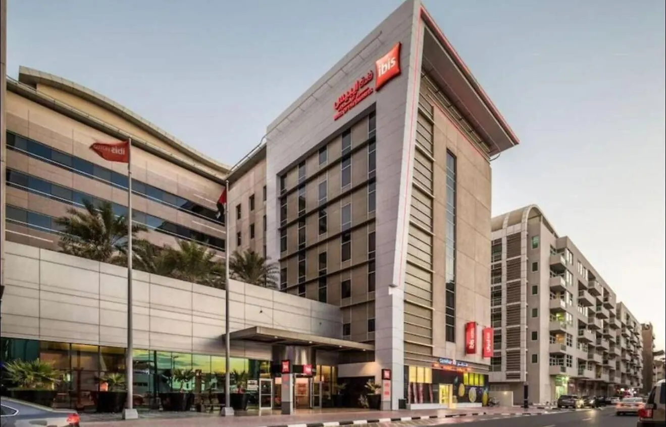 Double Bed Partition Room Near Mashreq Metro Dubai Forenede Arabiske Emirater